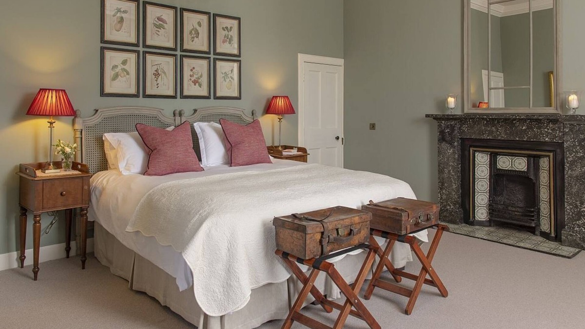Lauder Apartment | A luxurious Scottish Castle retreat for two people