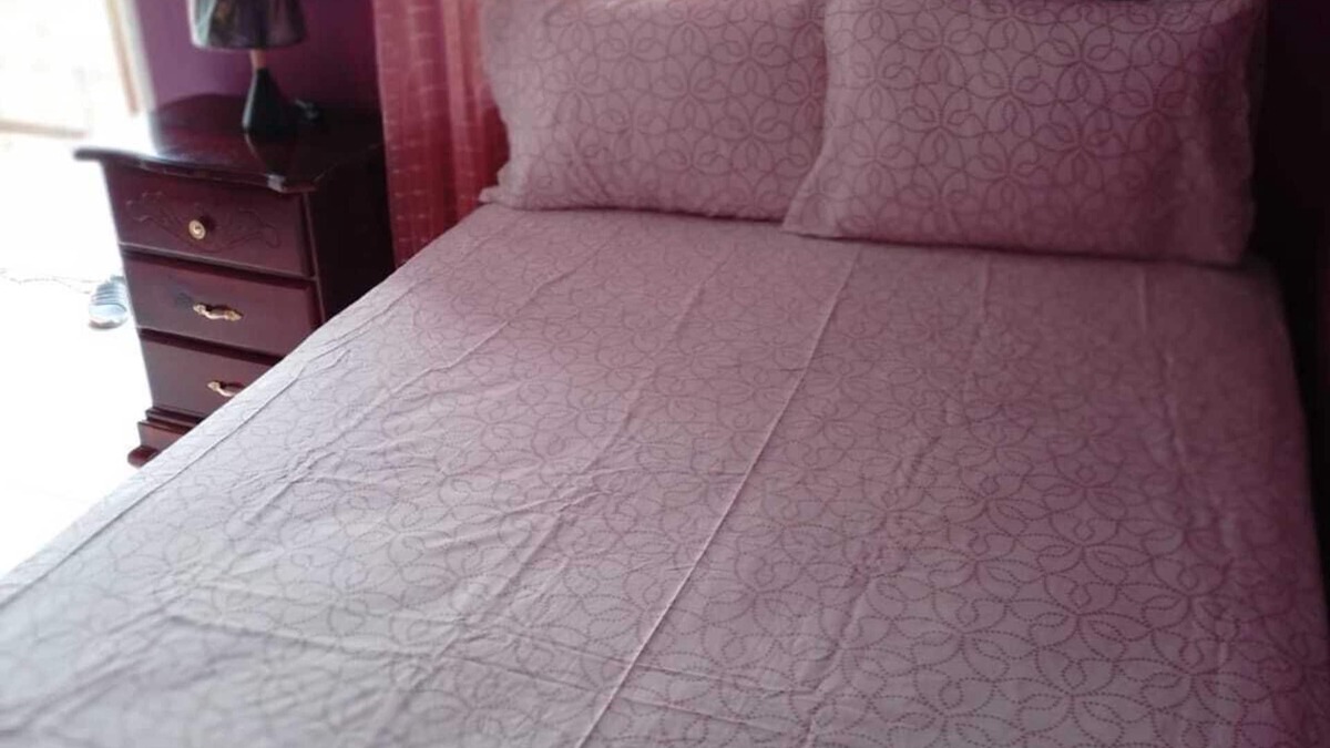 Porus Hotel | A luxury everyone can afford.