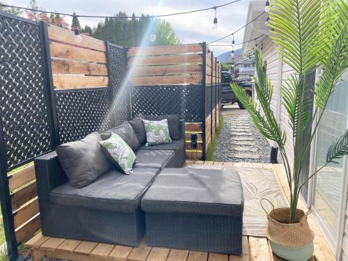 West Kelowna Estates House | A Mid Somerset Dream