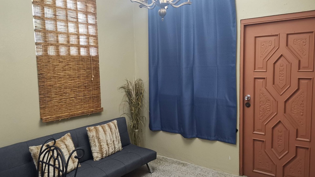 Gobernador Pinero Apartment | A minute from the expressway to travel anywhere in Puerto Rico