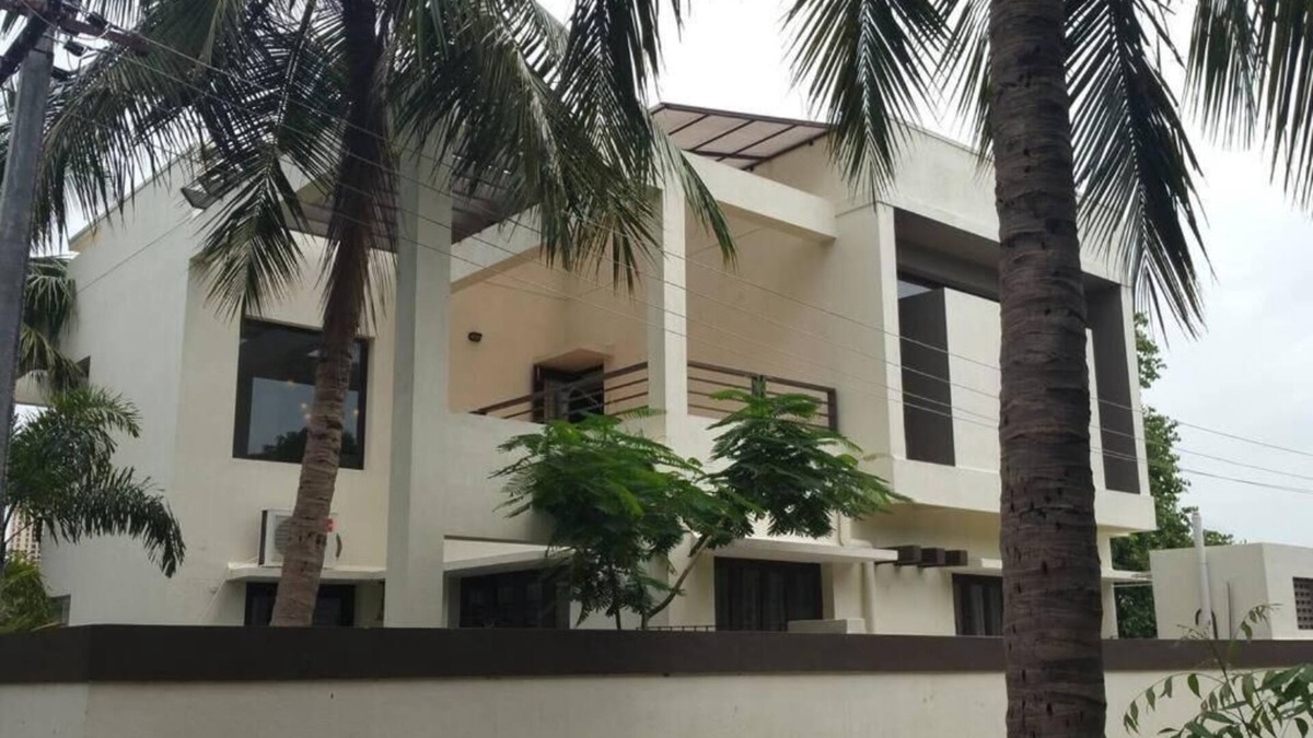 Vadanemelli Villa | A Modern 4200 sqft villa with great outdoors !