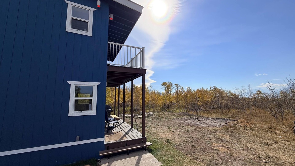 Babb House | A New Forest Fortress overlooking the St Mary Valley and Glacier Park Rockies