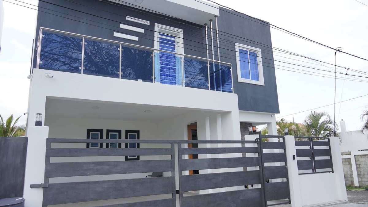 Barrio Las Yaguitas Villa | A new modern yet cozy home. It's a perfect place to come for a vacation.