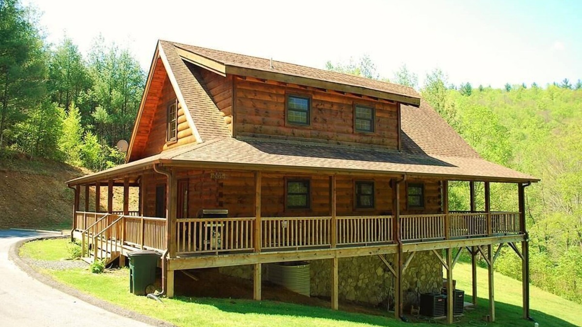 West Jefferson House | A New Outlook - West Jefferson, NC