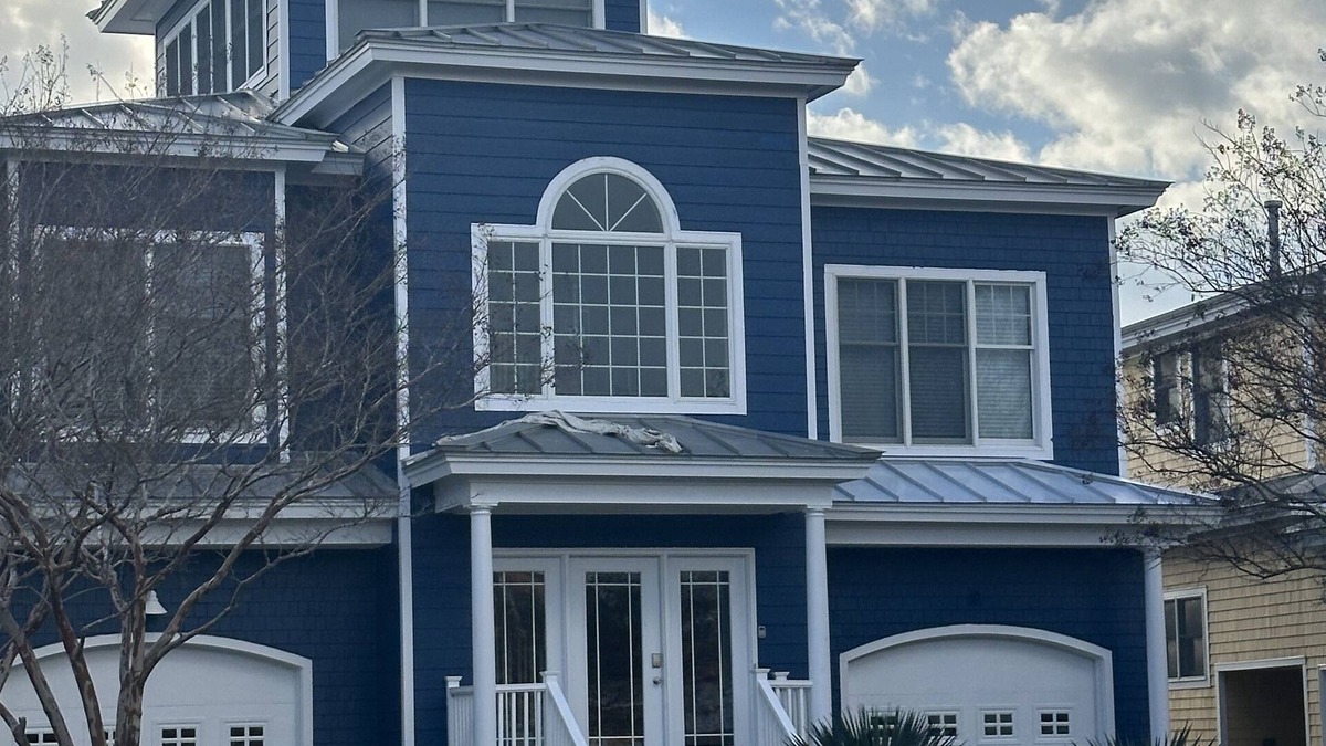 Cape Charles House | A newly remodeled spacious home. Private beach, amazng sunsets in Cape Charles.
