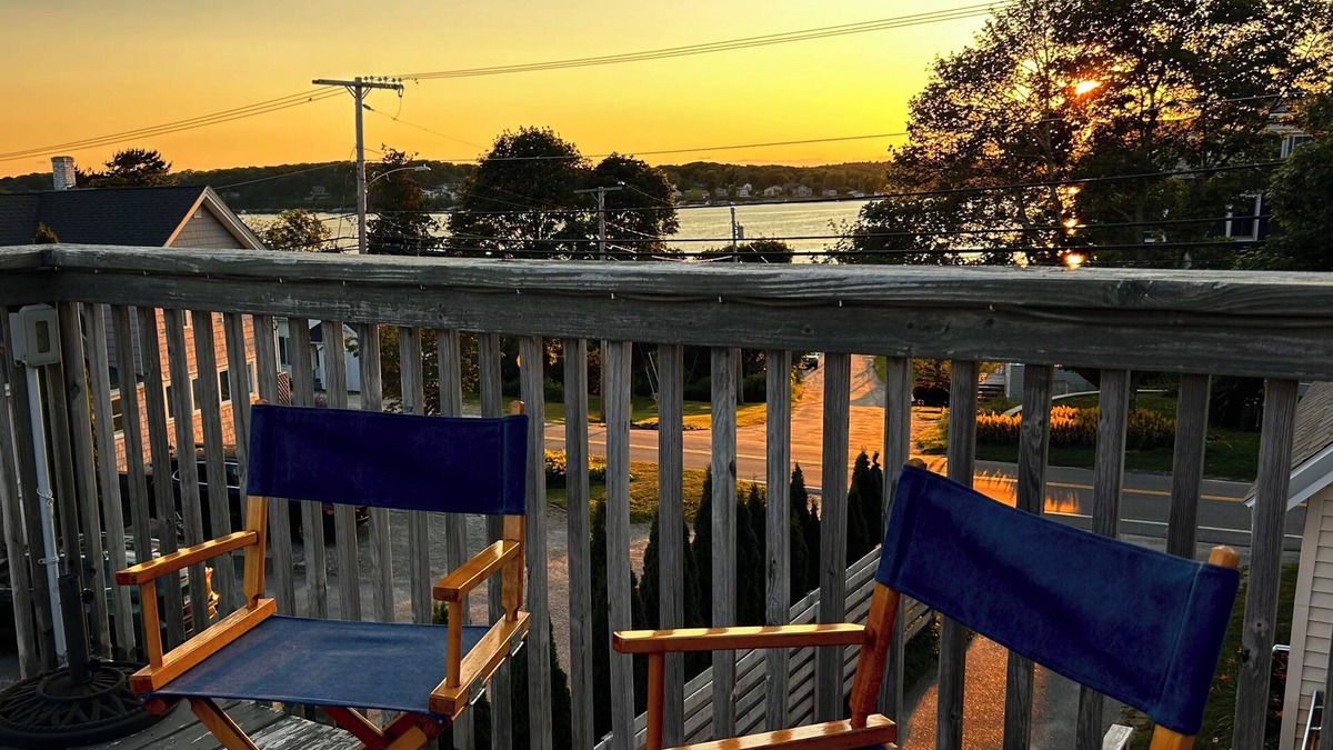Mid-Coast and Islands House | A newly renovated New Englander style home on the southern tip of Orr's Island.