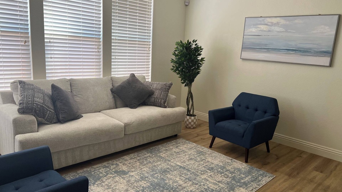 Antioch House | A nice place for rest