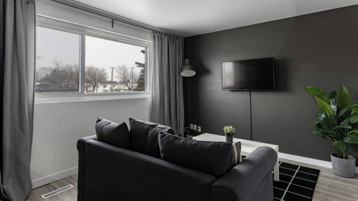 Winnipeg Apartment | A One Bedroom Unit located near HSC