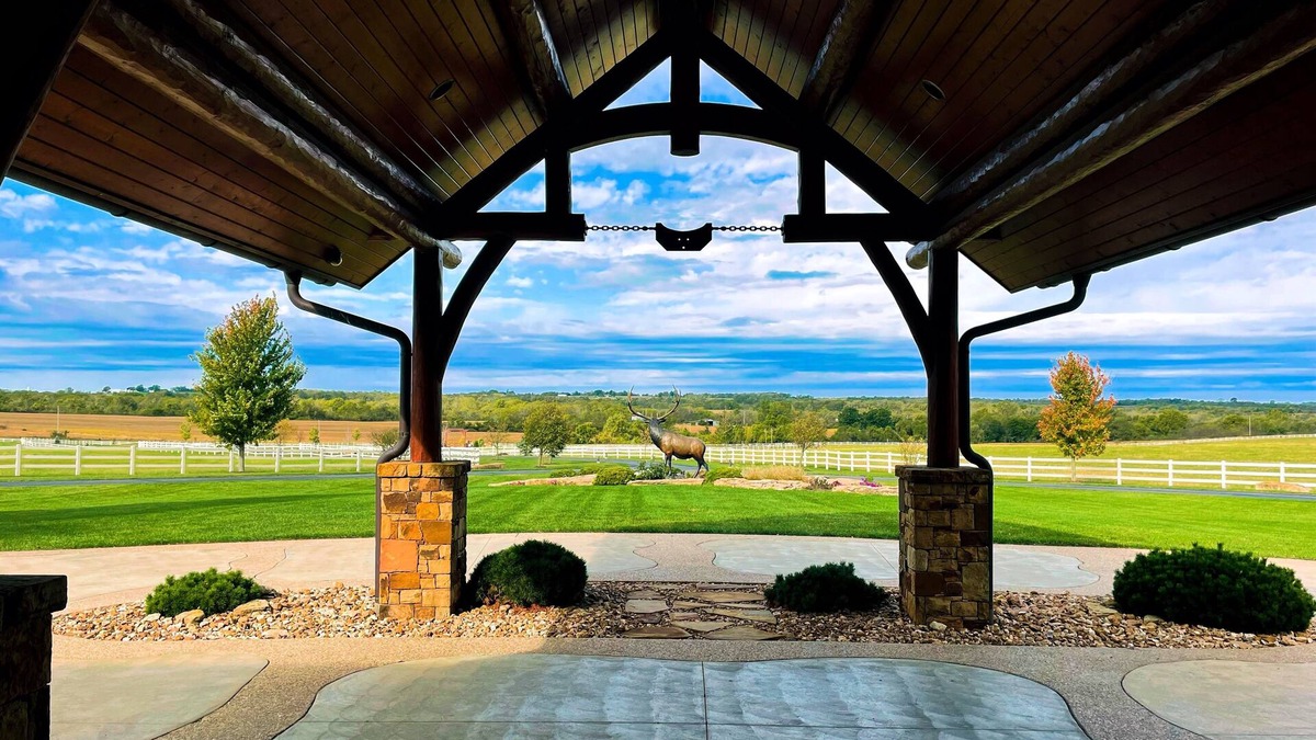 Drexel Cabin | A one-of-a-kind Log Lodge on over 200 acres of panoramic views & serene settings