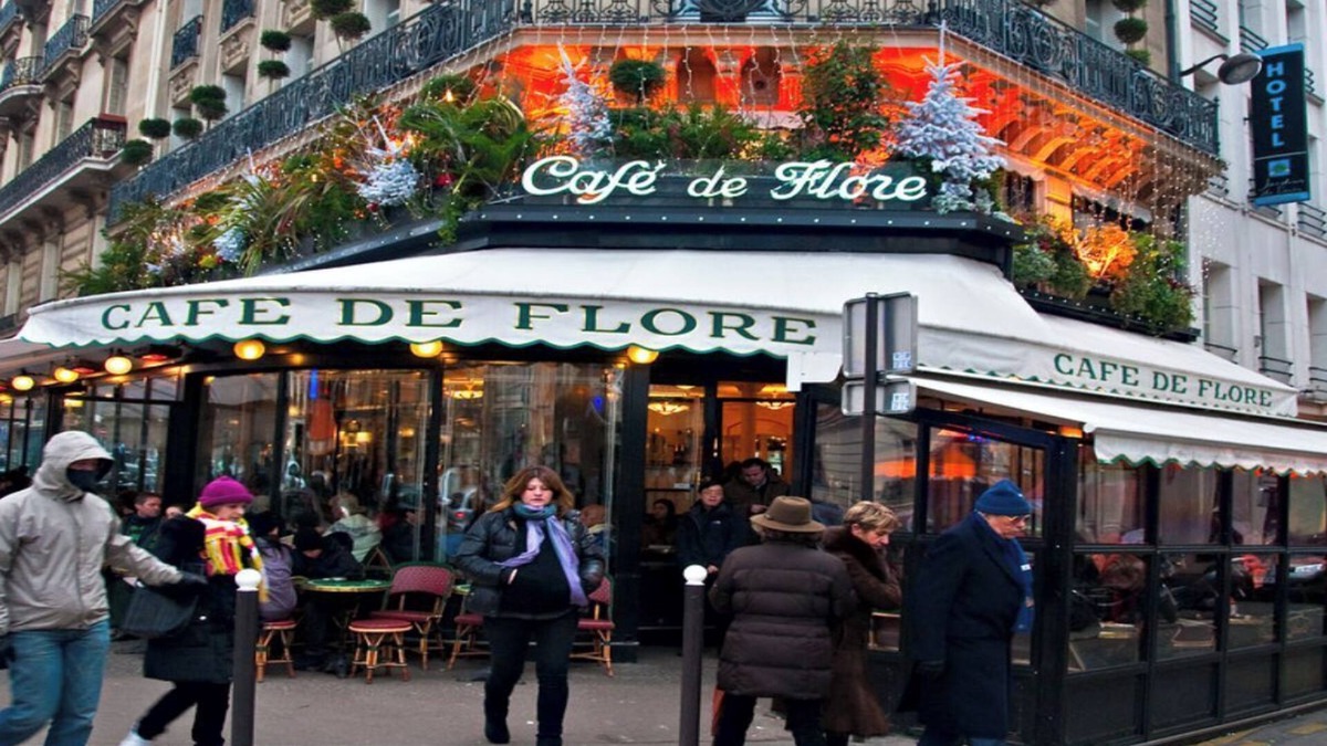 Notre-Dame-des-Champs Apartment | A PARISIAN CHARM IN SAINT GERMAIN - RUE DE VAUGIRARD