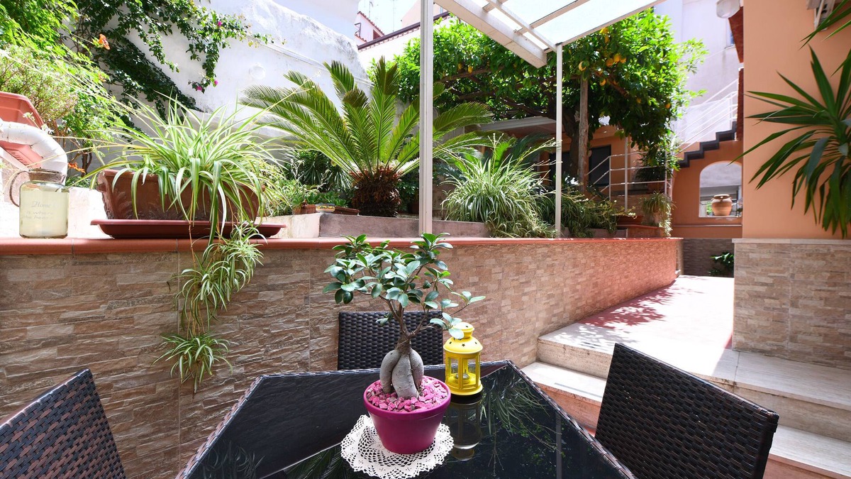 Amalfi House | A Passo Duomo with garden and solarium- Relax and Comfort in the heart of Amalfi