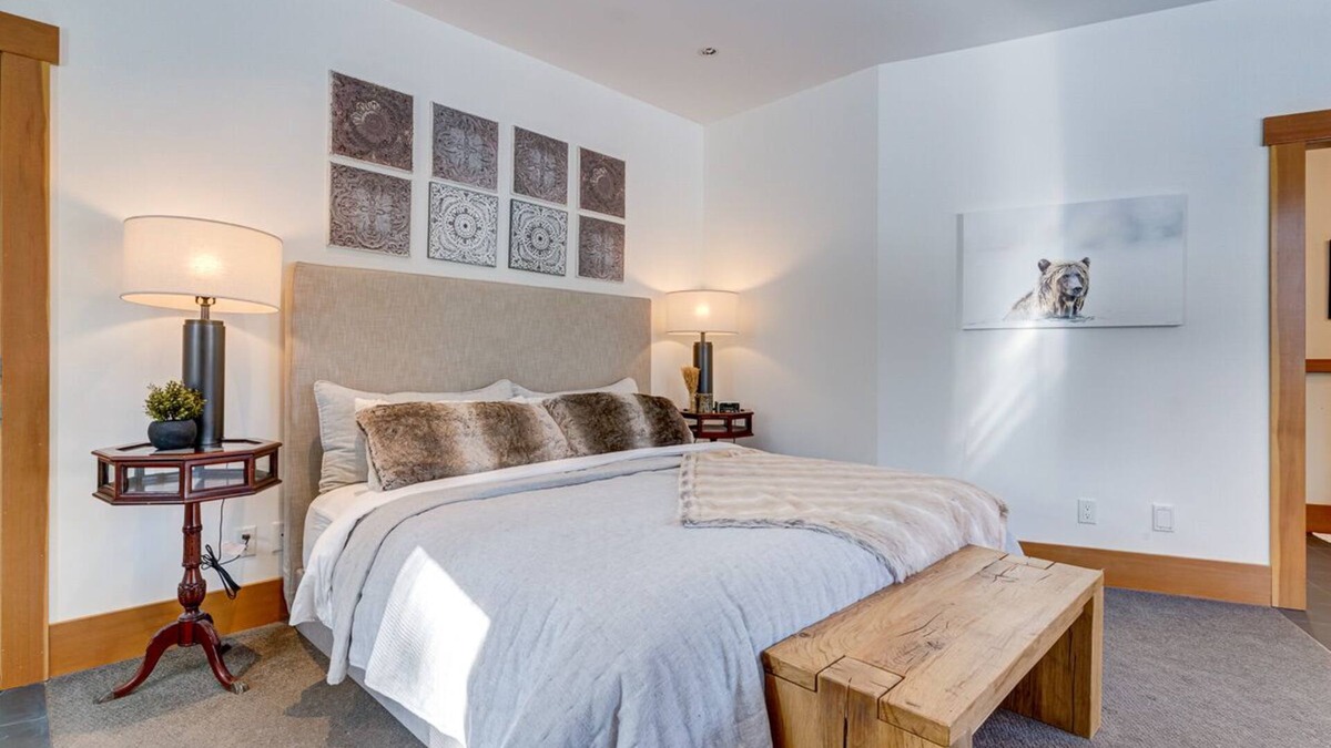 Banff House | A Peaceful Mountain Retreat in one of Banff's Most Elegant Homes