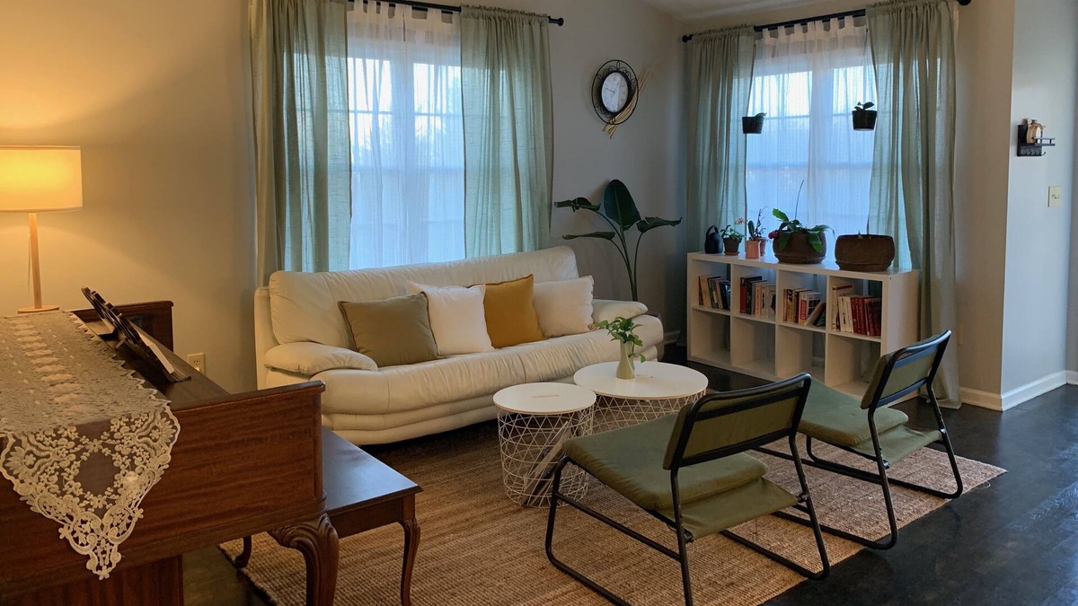 Harrisonburg House | A peaceful place to stay - 30 mins to Massanutten Resort.