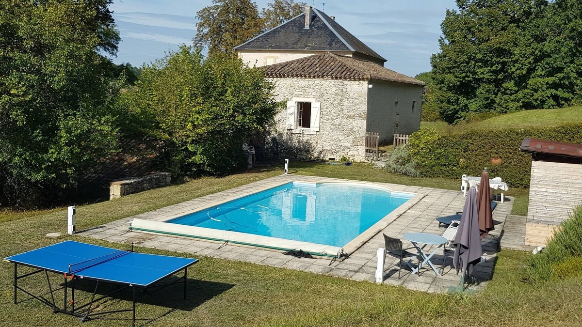 Roquecor House | A peaceful stone house overlooking the stunning hill top village of Roquecor