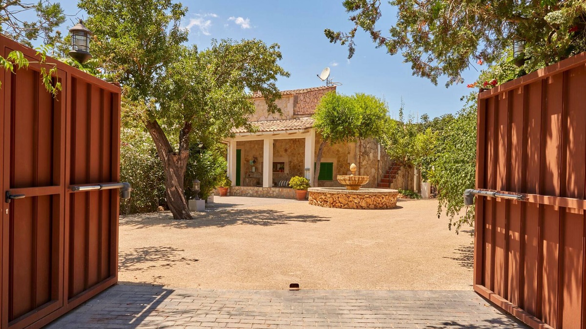 Binissalem House | A pearl in nature - now last at an early bird price