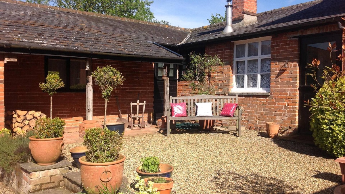Stonham Aspal Cottage | A Perfect Country Hideaway For Two In The Heart Of Beautiful Suffolk
