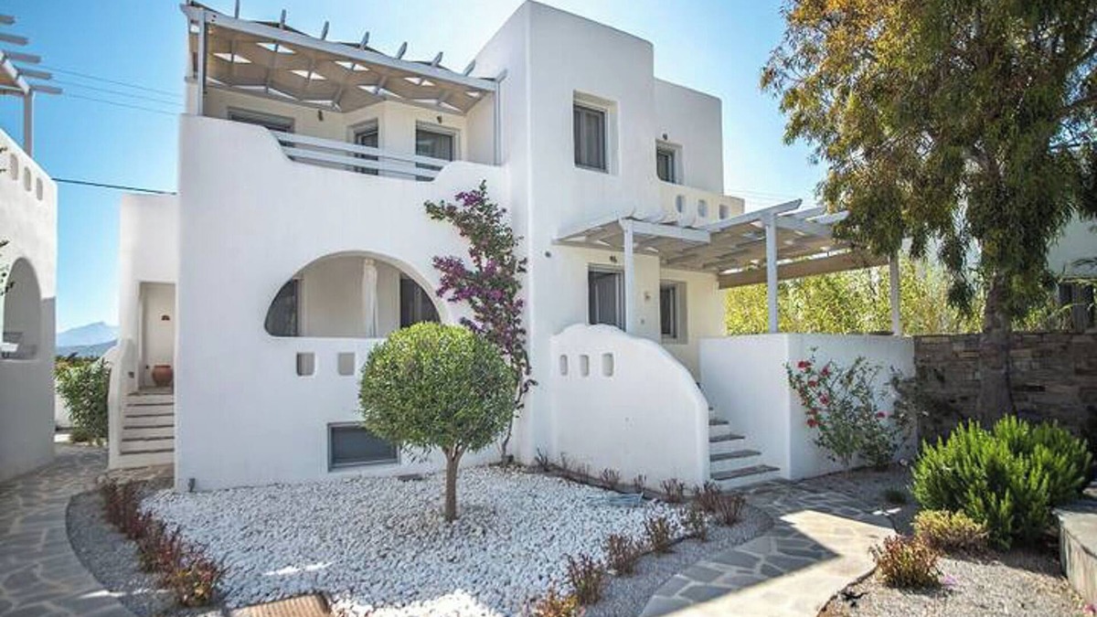 Agios Prokopios Villa | A Perfect Home In Naxos