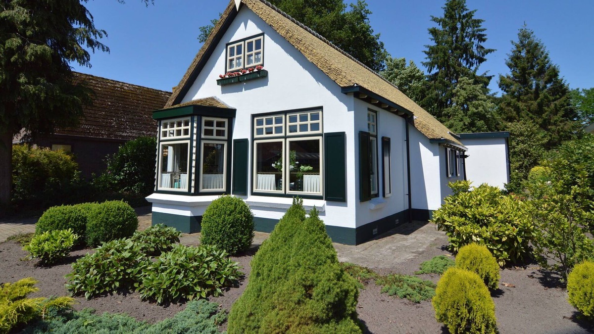 Nijeberkoop House | A perfectly located house in Nijeberkoop, close to the Drents-Friese Wold