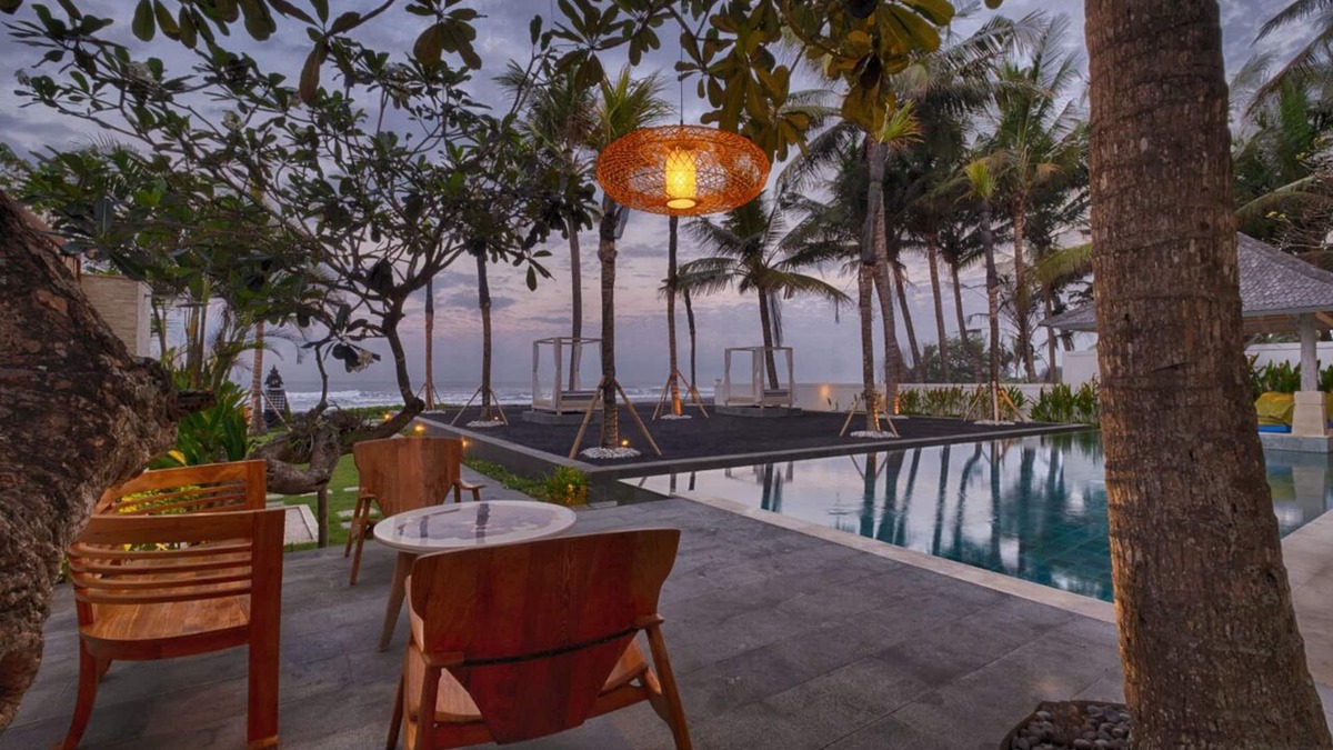 Saba Villa | A Piece of Coastal Paradise! Luxury Five Bedrooms Beach Front Villa