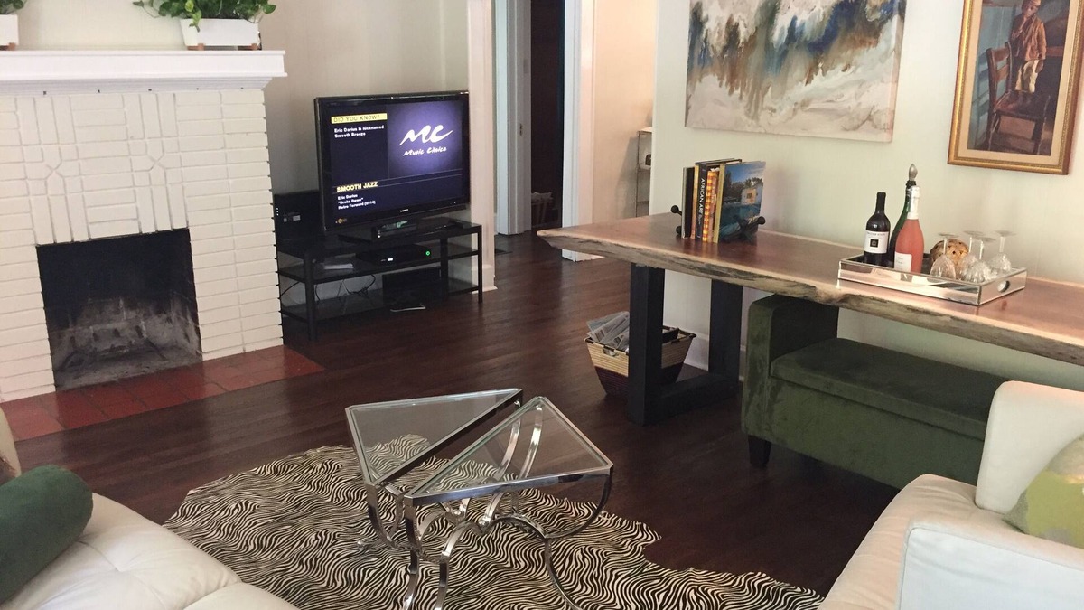 Jefferson Park House | A PLACE TO GO - Whole House - Airport Close