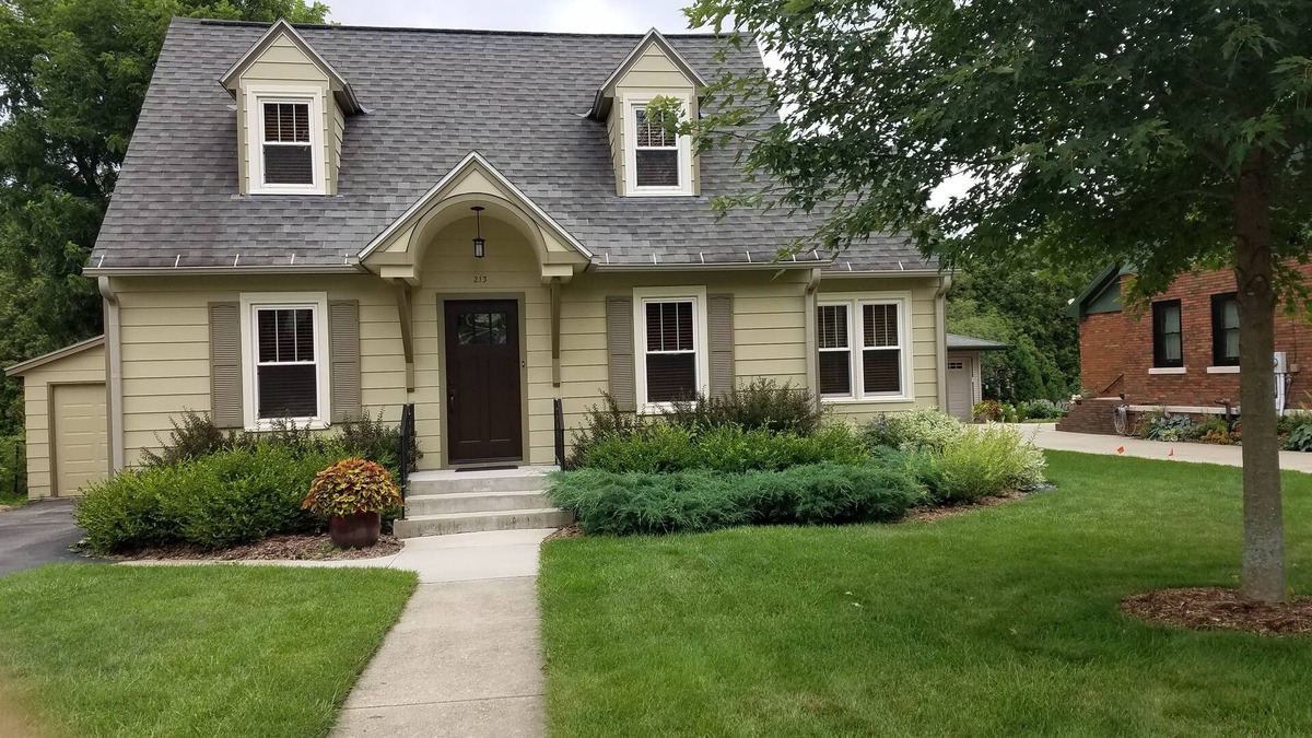 Sun Prairie House | A Pleasant Retreat- No Cleaning Fee & New Discounts