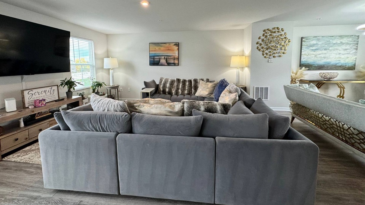 Taneytown House | A private, calm and stylish-comfortable rooms