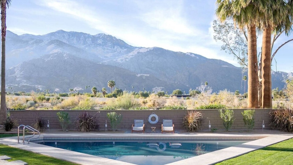 Araby Commons Villa | A private eden dedicated to 'hygge' with panoramic views second-to-none