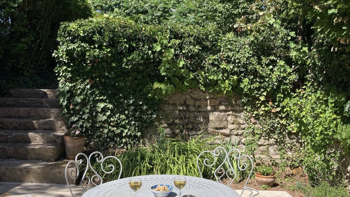 Montigny-Saint-Barthelemy Cottage | A quiet village house located in Le Parc Régional du Morvan