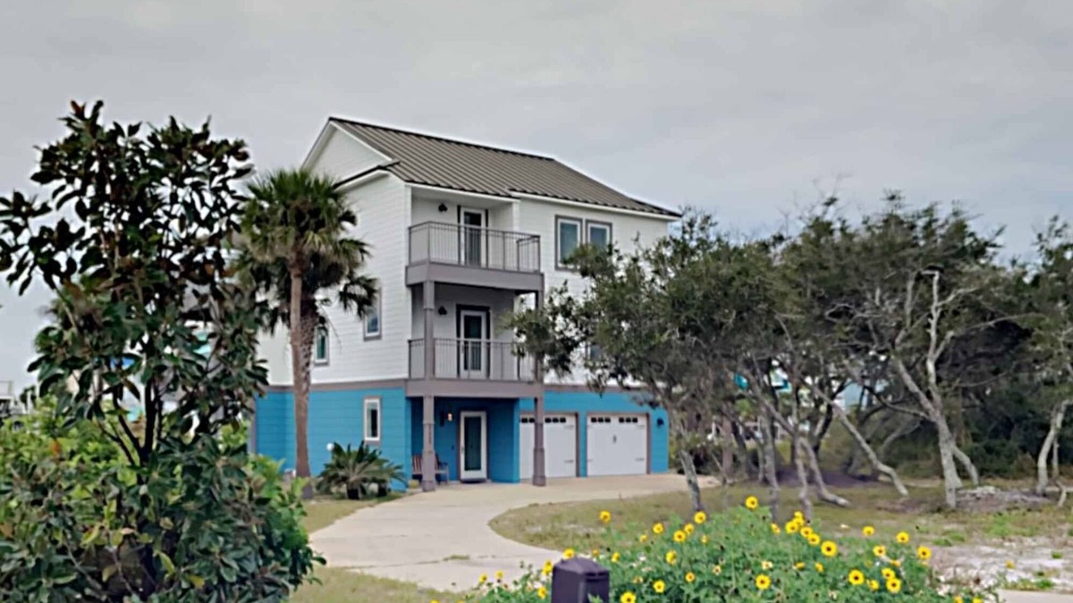 Perdido Key Coves One House | A Reef Escape | Boat Slip, Easy Walk to the Sand