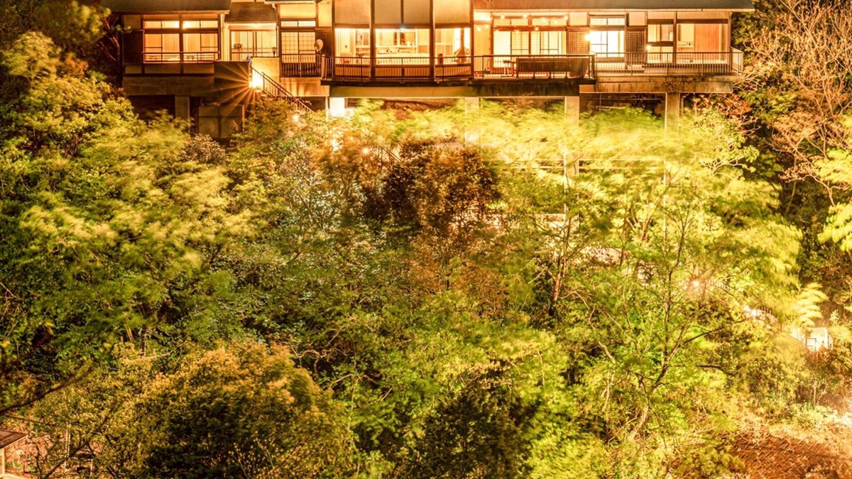 Atami House | A rental villa in the mountains overlooking Ajiro Port with a natural hot spring - private resort gekitou/Atami Shizuoka