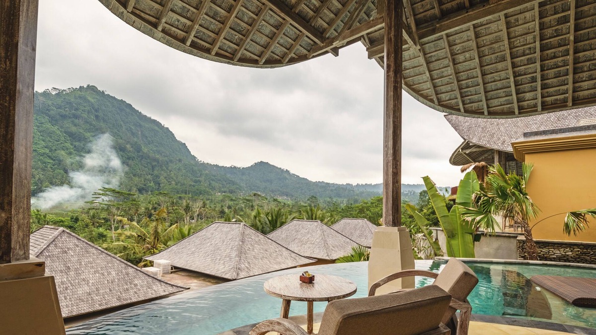 Sidemen Resort | A resort that has a 360° panoramic hillside and surrounded by rice fields