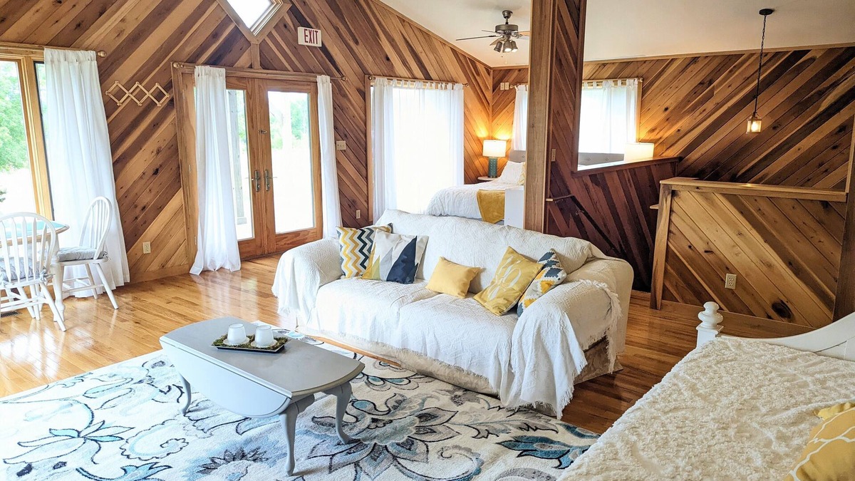 Willisburg Cottage | A Romantic Getaway on the Bourbon Trail