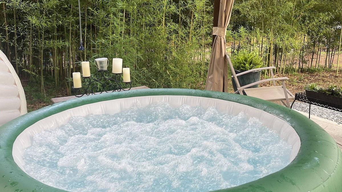 Fort Mitchell House | A Sanctuary in Nature with Hot tub near Fort Moore