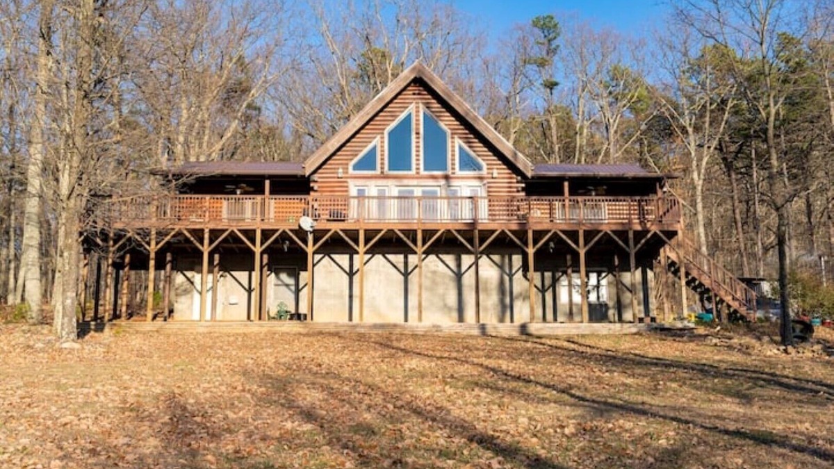 Pinnacle Cabin | A Sauratown Mountain Getaway