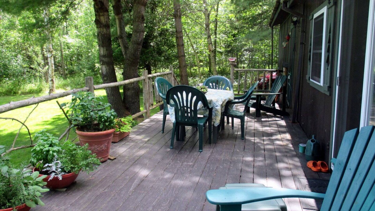 North Pole Cabin | A Secluded Adirondack Camp That Is Close To All The High Peaks Has To Offer.