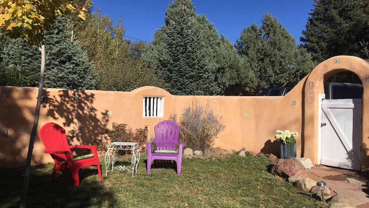 Taos Cottage | A Serene Spot in Downtown Taos!