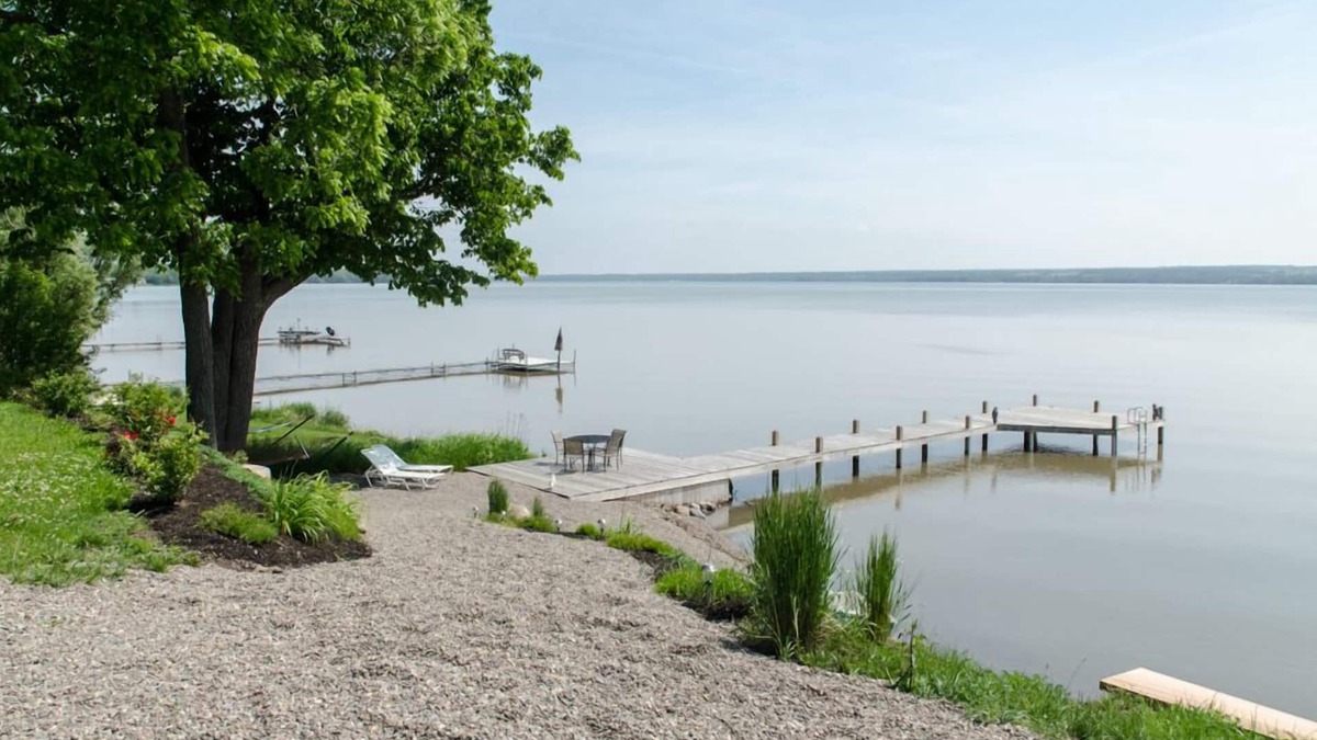 Town of Varick Cottage | A Shore Thing: Breathtaking Panoramic Views and Spectacular Design Await You!