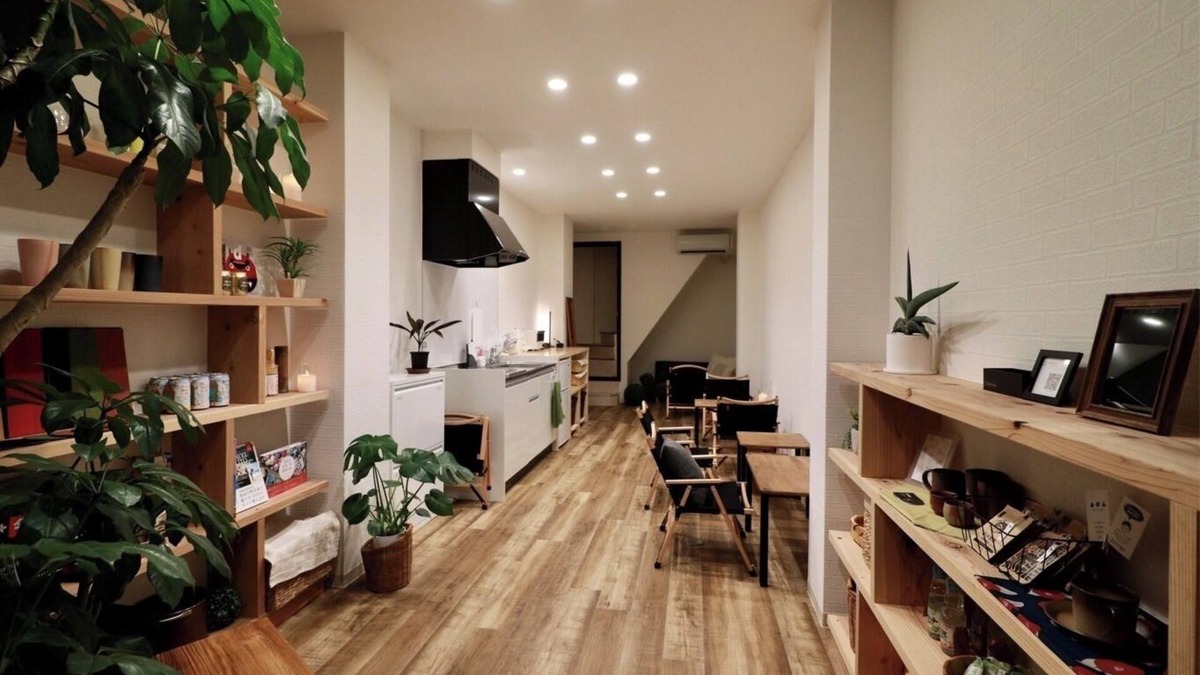 Kita Ward House | A space like a hideaway/Okayama Okayama