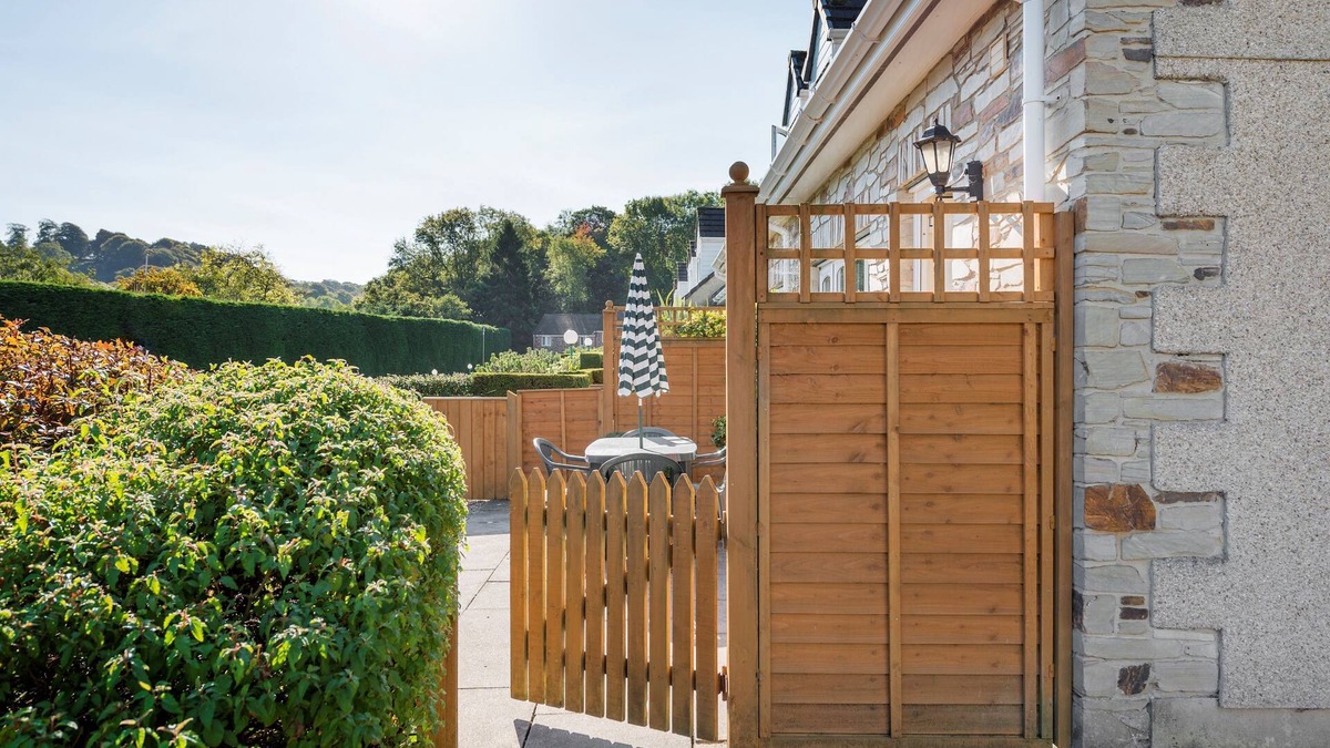 Saltash Cottage | A spacious 2 bedroom property