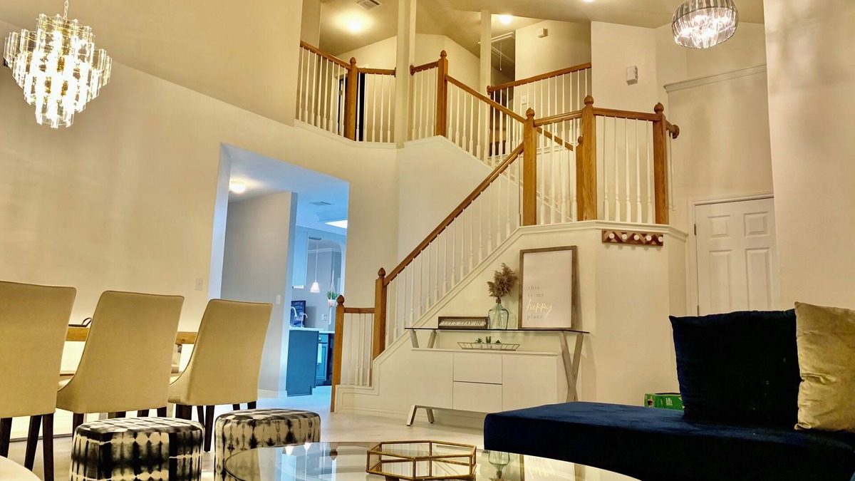 Helotes House | A spacious vacation home for your Family