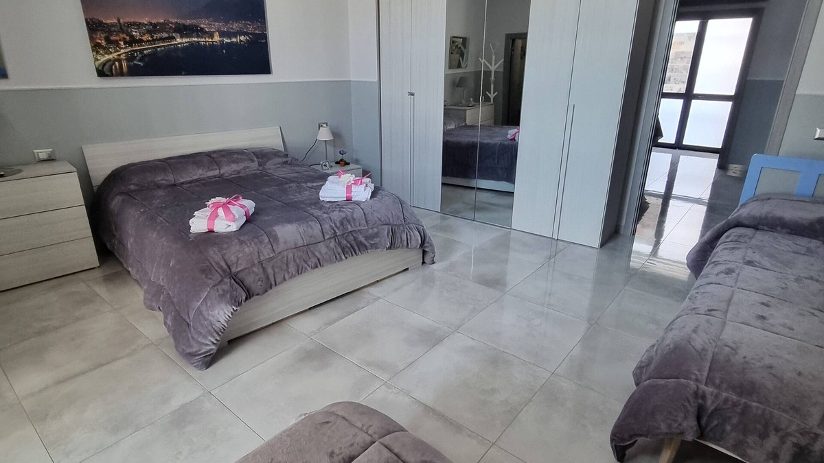 Pompei House | A stone's throw from the excavations and a few meters from the main means of transportation