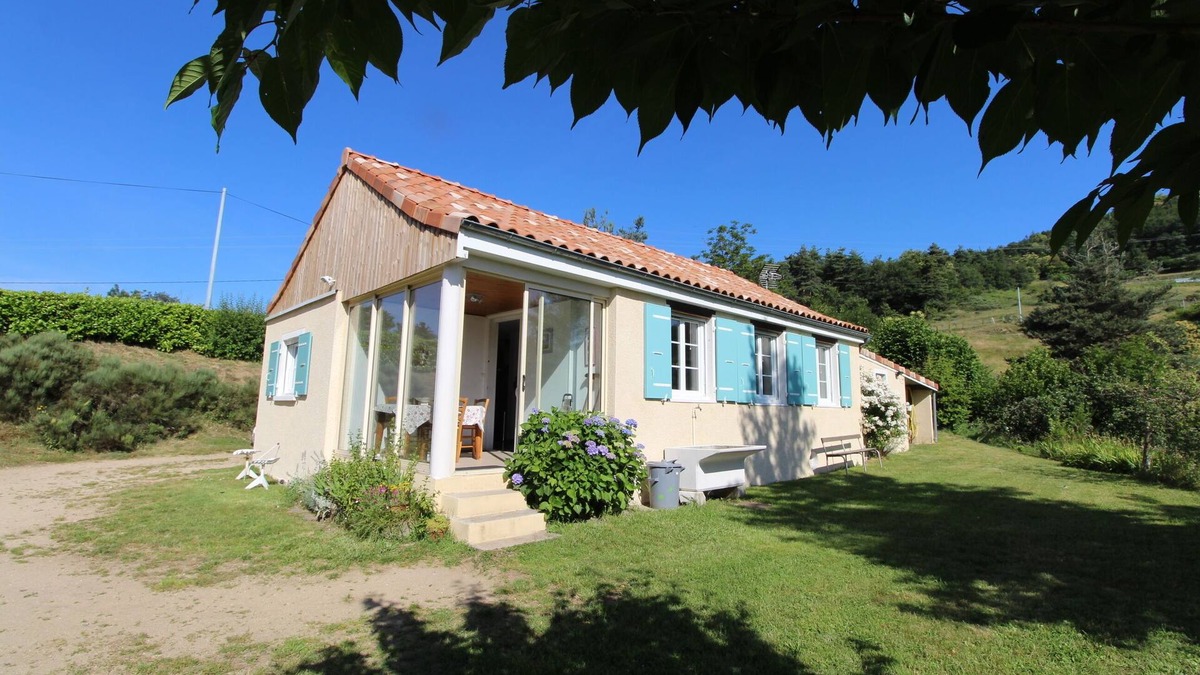 Lamastre House | A superb view and absolute calm