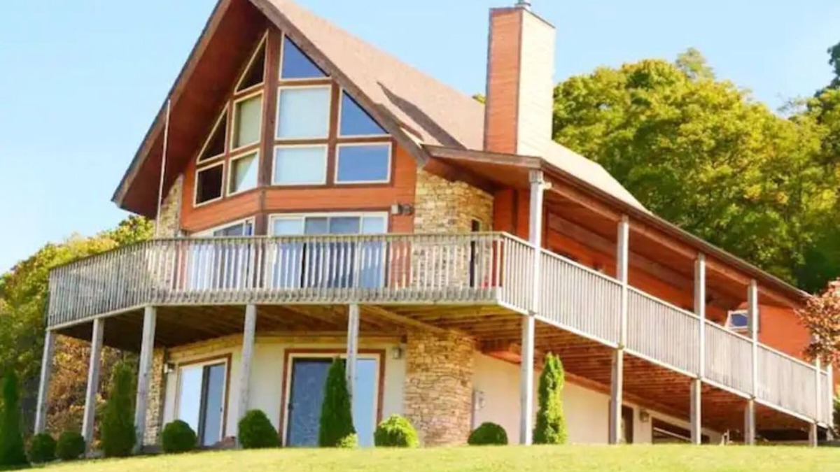 McHenry Ski Chalet | A "Sweet Retreat" at Deep Creek & Wisp Ski Resort