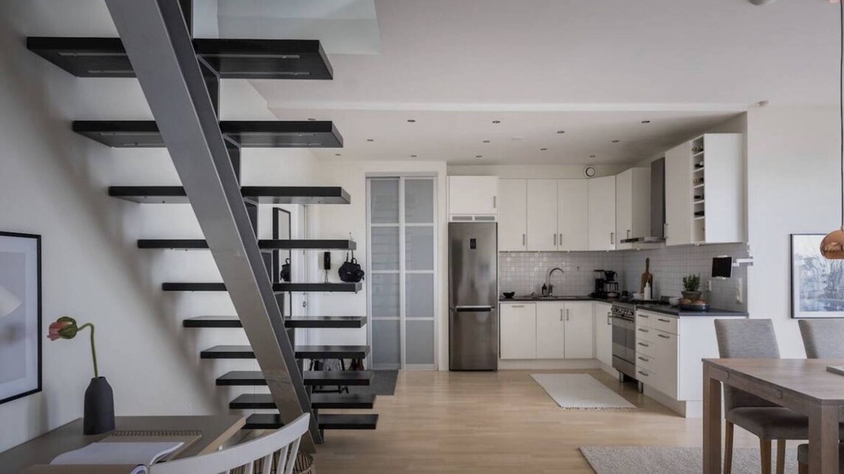 Centrum Apartment | A top floor duplex with city views and chimney