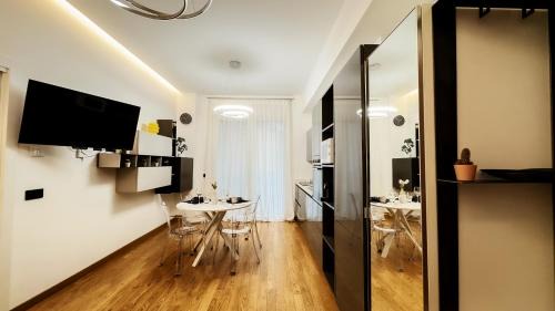 Calvairate Apartment | A Touch of Elegance