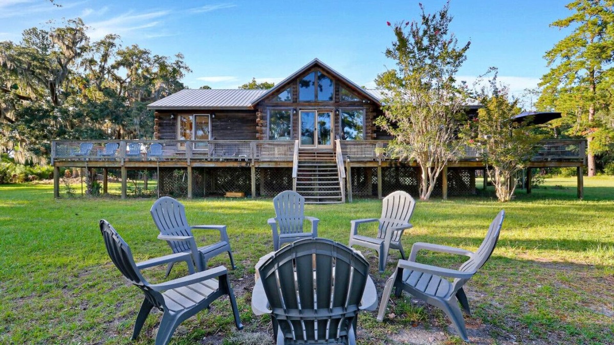 Ridgeland House | A True Nature Lover's Island Retreatw/Private Dock
