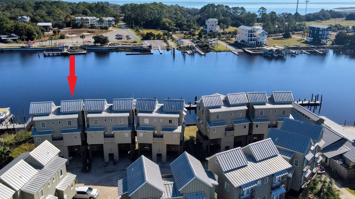 Carrabelle Condo | A Turtle's View 1BR/2BA (4 beds) overlooking river