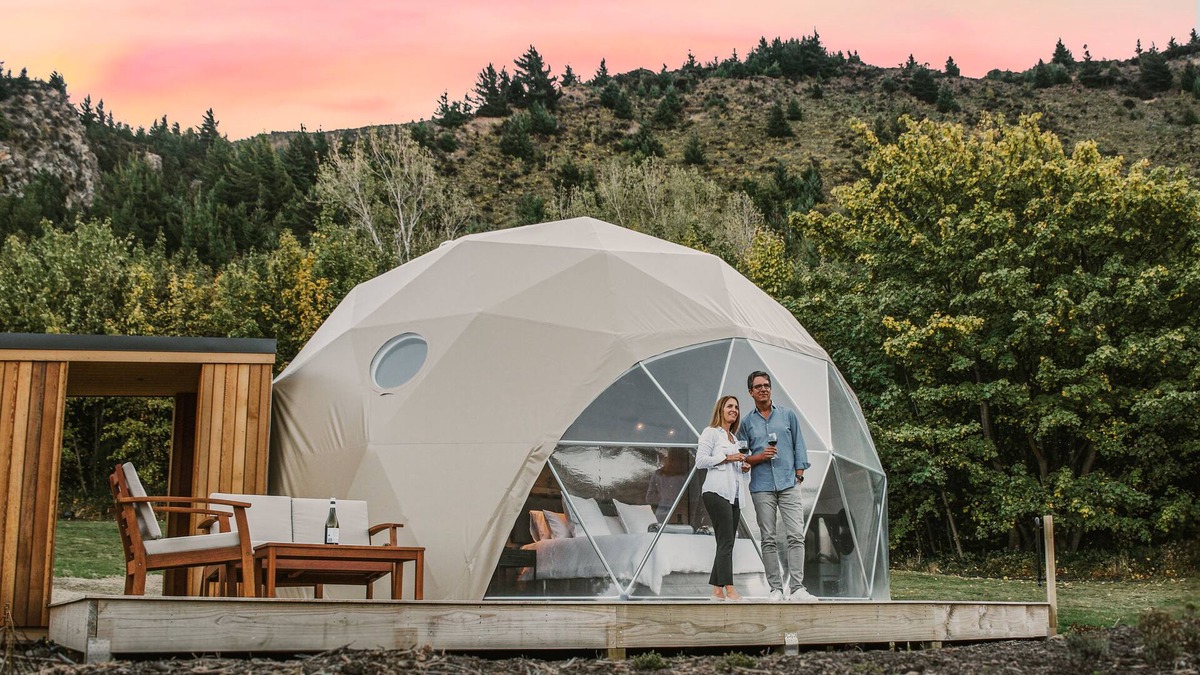 Lake Hawea Ski Chalet | A UNIQUE GEO-DOME EXPERIENCE - Stay.Explore.Enjoy