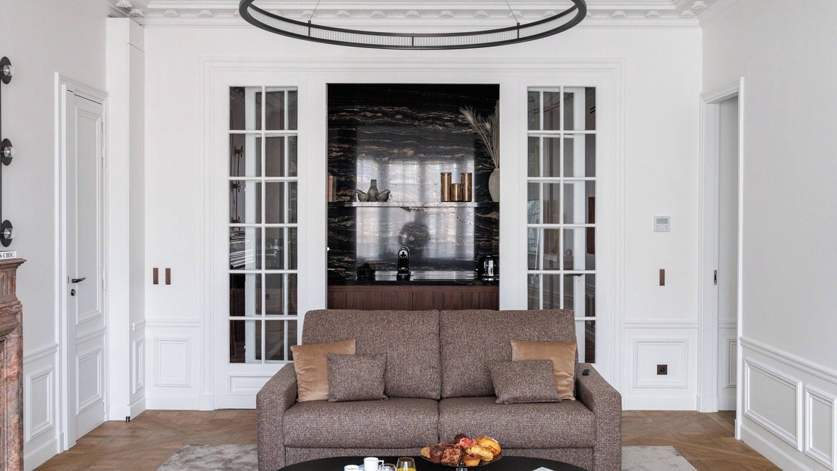 Saint-Germain-l'Auxerrois Apartment | A Unique Serviced 2-BR/2Ba - Place Vendôme Louvre II