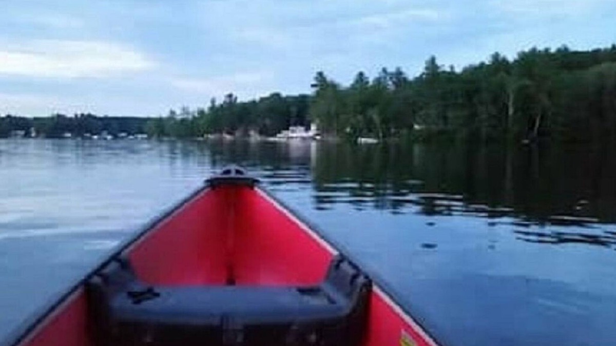 Hampstead House | A vacation house on Angle Pond in New England, USA
